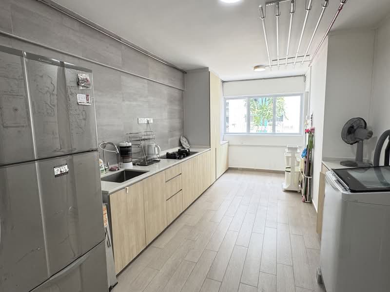 280 Bukit Batok East Avenue 3, 280 Bukit Batok East Avenue 3, 2 Bedrooms, 688 sqft, HDB Flat For Rent, by Jessica Lim, 25556330 - Kitchen - PropertyGuru.com.sg