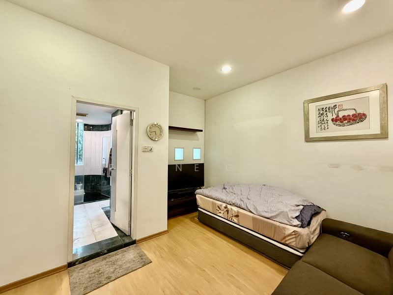 For Sale - Horizon Towers