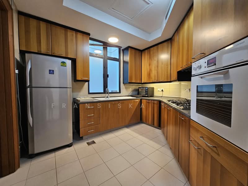 Valley Park, 479 River Valley Road, 2 Bedrooms, 1,216 sqft, Condominium For Rent, by Fransiska Tan, 25556481 - PropertyGuru.com.sg