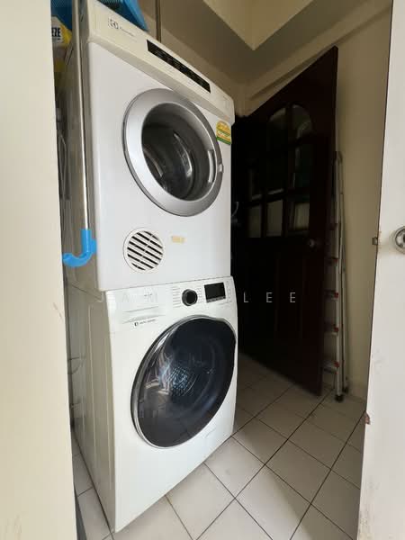 For Rent - Melville Park