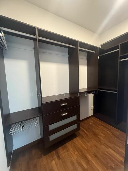 For Sale - Platinum Edge