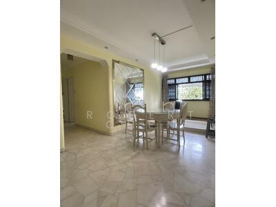 For Sale - 702 Woodlands Drive 40