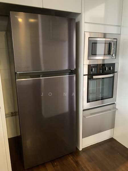 Orchard Court, 19 Oxley Road, 3 Bedrooms, 1,453 sqft, Apartment For Rent, by Jo Nam, 25557491 - Kitchen - PropertyGuru.com.sg
