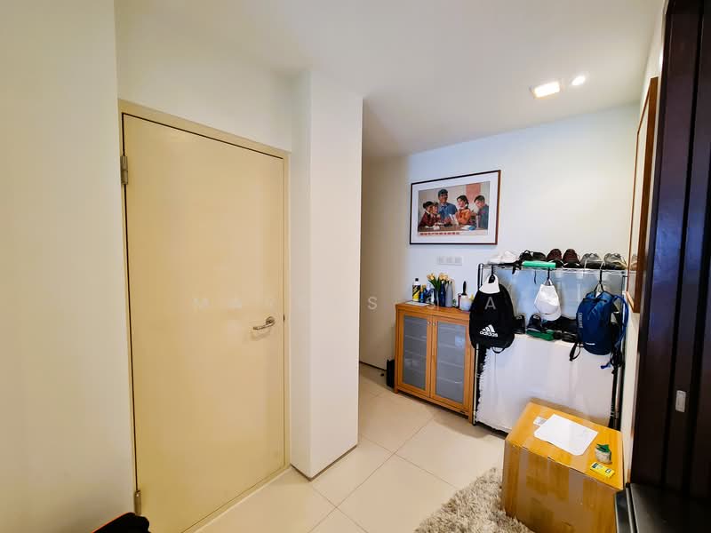 The Cathay Residences, 30 Mount Sophia, 2 Bedrooms, 1,003 sqft, Apartment For Rent, by Marcus Sia, 25557607 - Entrance - PropertyGuru.com.sg