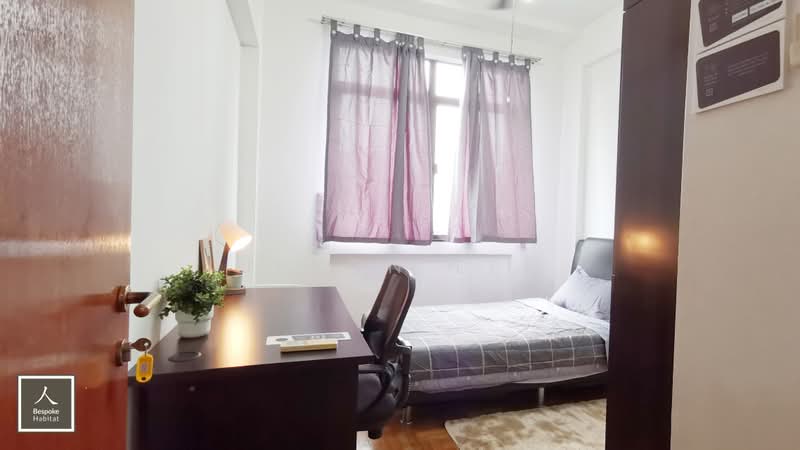 Parc Oasis, 35 Jurong East Avenue 1, Room Rental, 100 sqft, Condominium For Rent, by Jeron Lee, 25557640 - CR4 - $1200 + $55 - 17 APRIL - PropertyGuru.com.sg