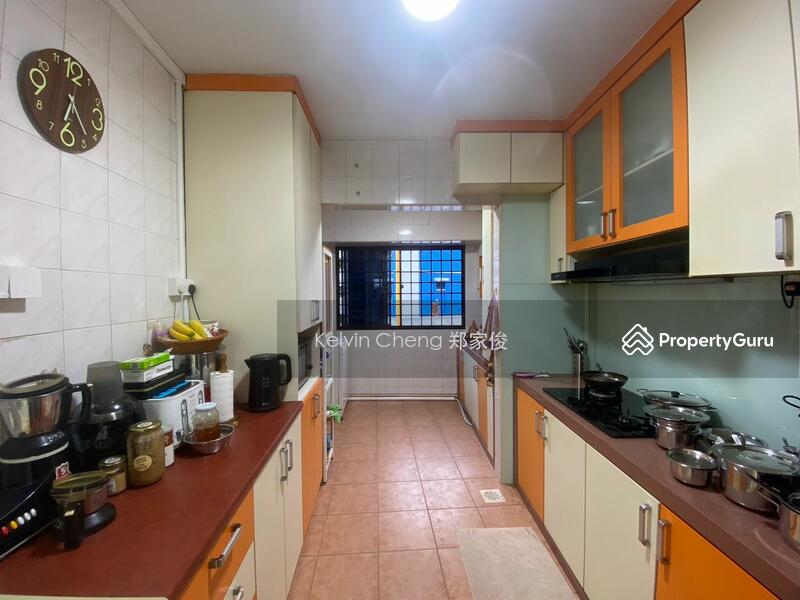 For Sale - 320 Sembawang Close