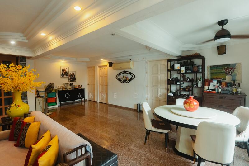Living & Dining