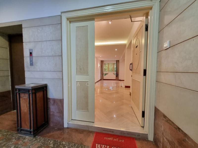 Orange Regency, 101 Fernhill Road, Tanglin / Holland / Bukit Timah, 4 Bedrooms, 1,997 sqft, Apartment For Rent, by Jack Lu, 25558106 - Entrance - PropertyGuru.com.sg