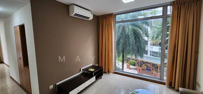 For Sale - The Lakeshore