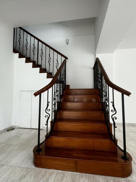 For Sale - D19 Charming Semi Detached, Bridport Ave