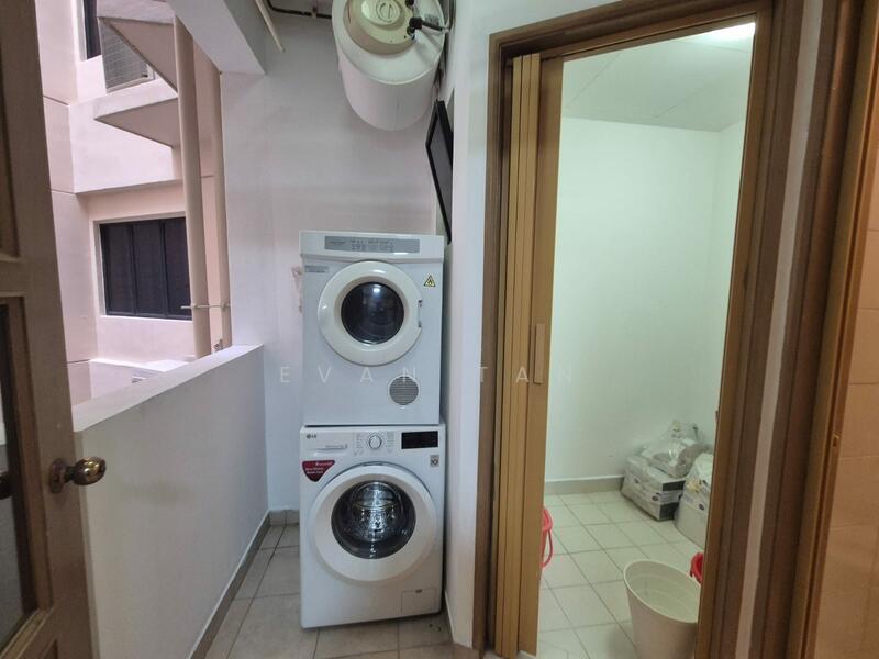 Heritage View, 6 Dover Rise, Room Rental, 80 sqft, Condominium For Rent, by Evan Tan, 25558367 - PropertyGuru.com.sg