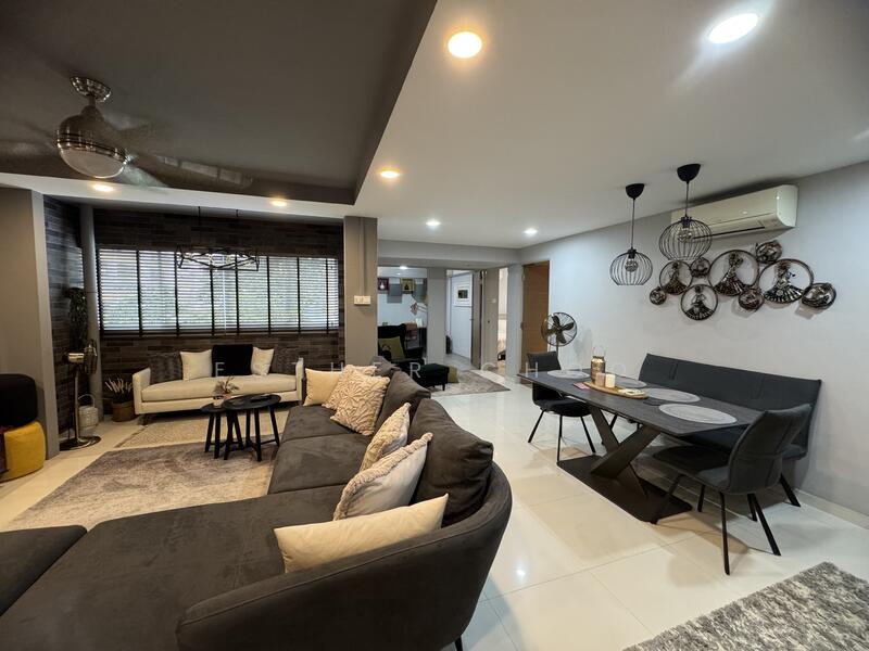 296B Compassvale Crescent, 296B Compassvale Crescent, 3 Bedrooms, 1,194 sqft, HDB Flat For Rent, by Esther Choo, 25558506 - Living Room - PropertyGuru.com.sg