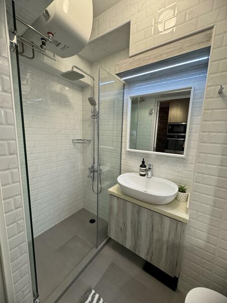 296B Compassvale Crescent, 296B Compassvale Crescent, 3 Bedrooms, 1,194 sqft, HDB Flat For Rent, by Esther Choo, 25558506 - Bathroom - PropertyGuru.com.sg