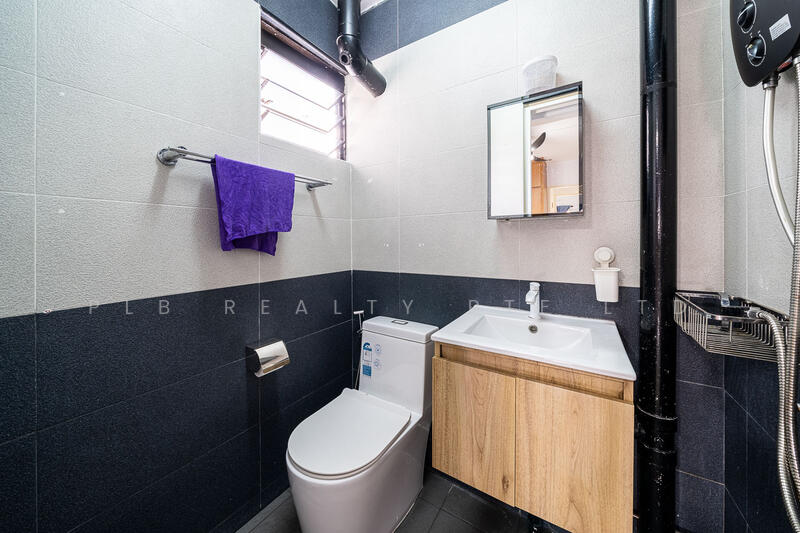 182 Ang Mo Kio Avenue 5 HDB Flat For Sale at S$ 890,000 | PropertyGuru Singapore