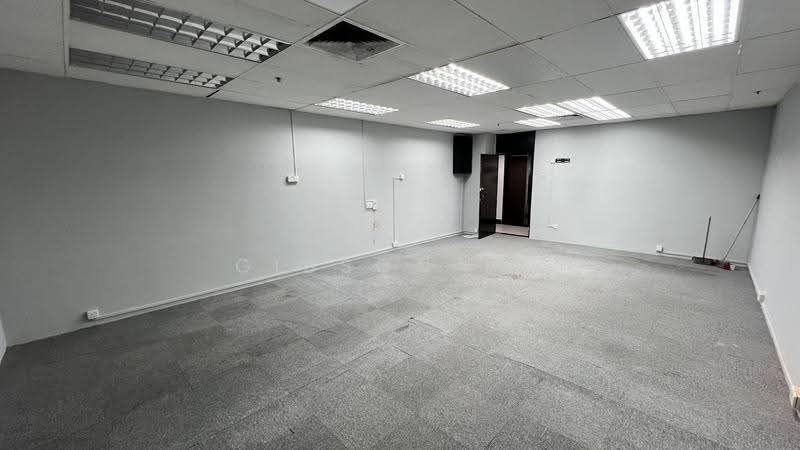 Parklane Shopping Mall, 35 Selegie Road, Beach Road / Bugis / Rochor, 515 sqft, Office For Rent, by Gibson Ho, 25558988 - CommercialGuru.com.sg