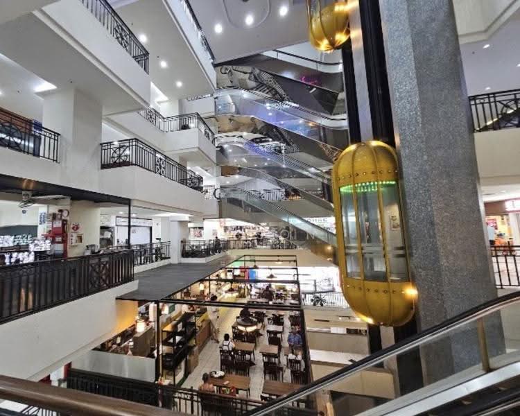 Parklane Shopping Mall, 35 Selegie Road, Beach Road / Bugis / Rochor, 515 sqft, Office For Rent, by Gibson Ho, 25558988 - Interior - CommercialGuru.com.sg