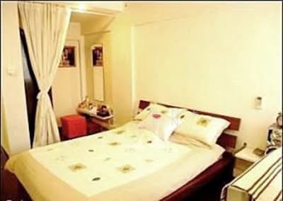 For Rent - 168A Queensway