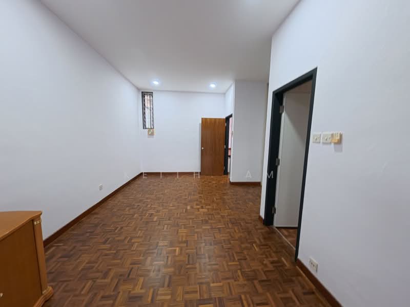 King's Garden, King's Drive, 4 Bedrooms, 3,000 sqft, Semi-Detached House For Rent, by Keith Lam, 25559497 - PropertyGuru.com.sg