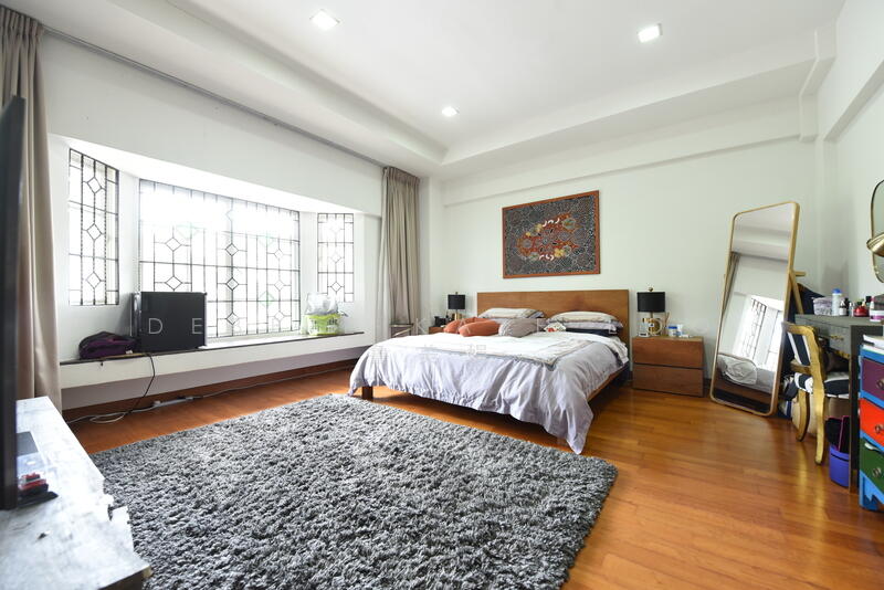 Spacious Landed Living Near Novena MRT | Quiet, Private, Family-Friendly, , 5 Bedrooms, 7,382 sqft, Detached House For Rent, by Debbie Kate Loo 鲁美娟, 25559511 - Master Bedroom - PropertyGuru.com.sg