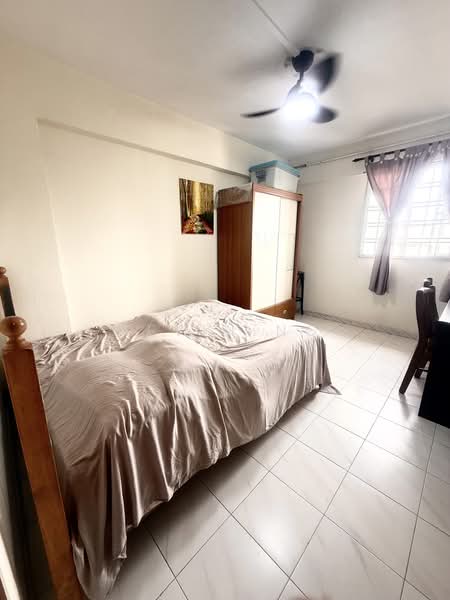 149 Bedok Reservoir Road, 149 Bedok Reservoir Road, Room Rental, 100 sqft, HDB Flat For Rent, by Kevin Ng, 25559562 - Bedroom - PropertyGuru.com.sg