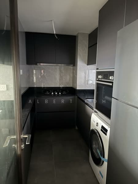 The LINQ @ Beauty World, 118 Upper Bukit Timah Road, 3 Bedrooms, 958 sqft, Condominium For Rent, by Albert Koh, 25559679 - Kitchen - PropertyGuru.com.sg