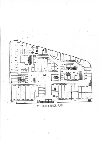 Lucky Plaza, 304 Orchard Road, 884 sqft, Mall Shop For Rent, by Raymond Ang 洪愷鴻, 25559680 - CommercialGuru.com.sg