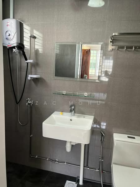 228 Simei Street 4, 228 Simei Street 4, 3 Bedrooms, 1,120 sqft, HDB Flat For Rent, by Zac Mohd, 25559870 - PropertyGuru.com.sg