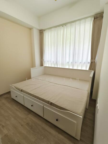 Parc Greenwich, 35 Fernvale Lane, Room Rental, 120 sqft, Executive Condominium For Rent, by Eddie Tan, 25559939 - Bedroom - PropertyGuru.com.sg