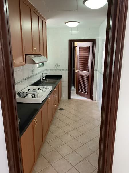 Fifth Avenue Condominium, 2 Fifth Avenue, 3 Bedrooms, 1,659 sqft, Condominium For Rent, by Shane Yeo, 25559972 - Kitchen - PropertyGuru.com.sg