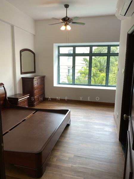 Fifth Avenue Condominium, 2 Fifth Avenue, 3 Bedrooms, 1,659 sqft, Condominium For Rent, by Shane Yeo, 25559972 - Master Bedroom - PropertyGuru.com.sg