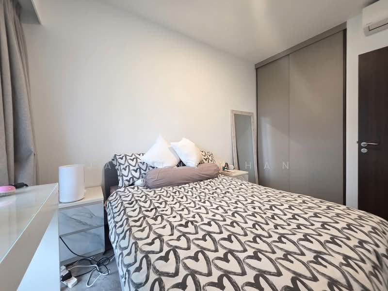 One Pearl Bank, 1 Pearl Bank, 2 Bedrooms, 700 sqft, Condominium For Sale, by Jasmine Chan, 25560395 - Bedroom - PropertyGuru.com.sg