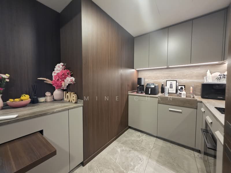 One Pearl Bank, 1 Pearl Bank, 2 Bedrooms, 700 sqft, Condominium For Sale, by Jasmine Chan, 25560395 - Kitchen - PropertyGuru.com.sg