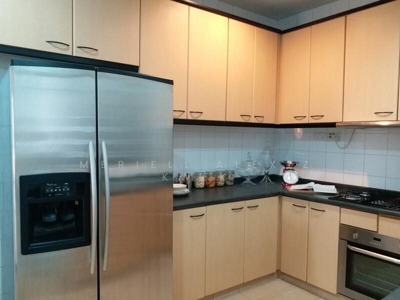 Leonie Condotel, 2 Leonie Hill Road, 4 Bedrooms, 2,722 sqft, Condominium For Rent, by Meriell Alexiz Kwek, 25560398 - Kitchen - PropertyGuru.com.sg