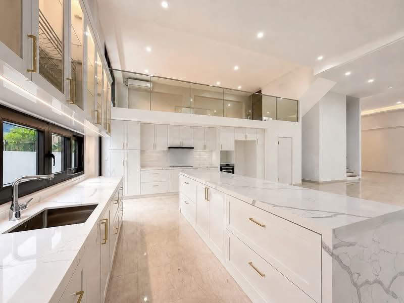 ⭐️RARE BRAND NEW SEMI-D AT FERNHILL! MINS WALK TO STEVENS MRT & BOTANIC GDNS 1KM TO SCGS (PRIMARY)⭐️, Fernhill Road Robin Stevens Trevose Tempua Unggas Bahasa Tudor University Watten Shelford Hillcrest Greenwood Gentle Chancery Cluny Balmoral Robin Goldhill Barker Mount Rosie Harom Setangkai Dalkeith Berrima Harlyn Camborne Kheam Hock Duchess, 7 Bedrooms, 9,500 sqft, Semi-Detached House For Sale, by Damian Tan 陈係赈, 25560884 - PropertyGuru.com.sg