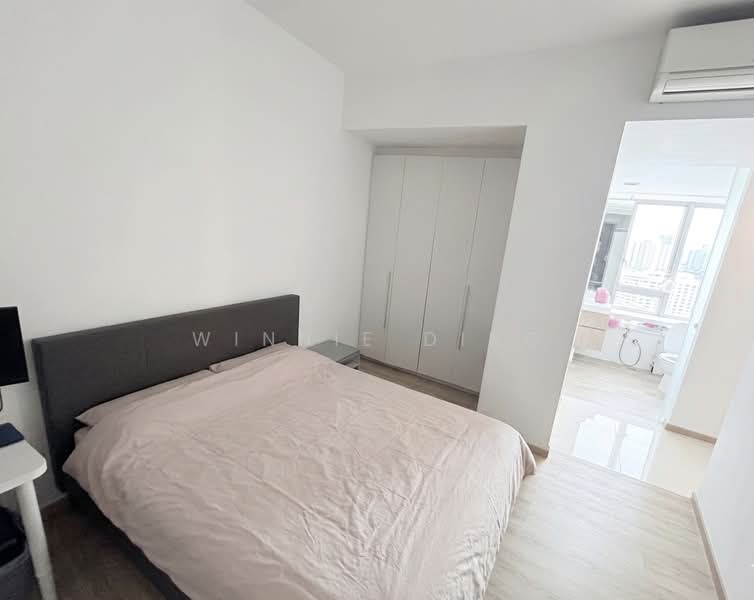 The Centris, 75 Jurong West Central 3, Room Rental, 350 sqft, Apartment For Rent, by Winnie Ding, 25560998 - Master Bedroom - PropertyGuru.com.sg