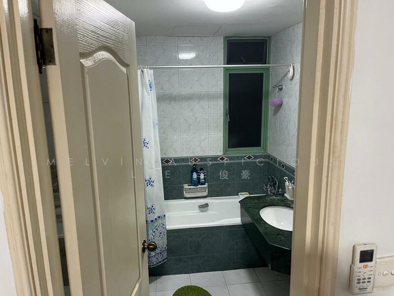 Tiara, 1 Kim Seng Walk, 2 Bedrooms, 893 sqft, Apartment For Rent, by Melvin Auspicious Lee 李俊豪, 25561162 - Bathroom - PropertyGuru.com.sg