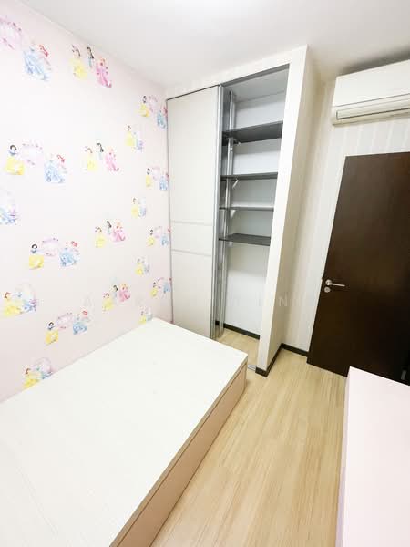 Lake Life, 8 Tao Ching Road, Room Rental, 150 sqft, Executive Condominium For Rent, by Aaron Ting, 25561286 - Bedroom - PropertyGuru.com.sg