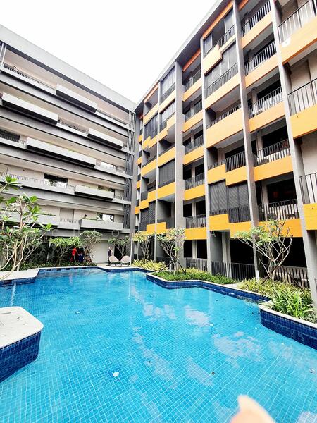 Rezi 24, 39 Lorong 24 Geylang, Eunos / Geylang / Paya Lebar, 1 Bedroom, 463 sqft, Apartment For Rent, by Chloe Chang, 25561379 - Pool - PropertyGuru.com.sg