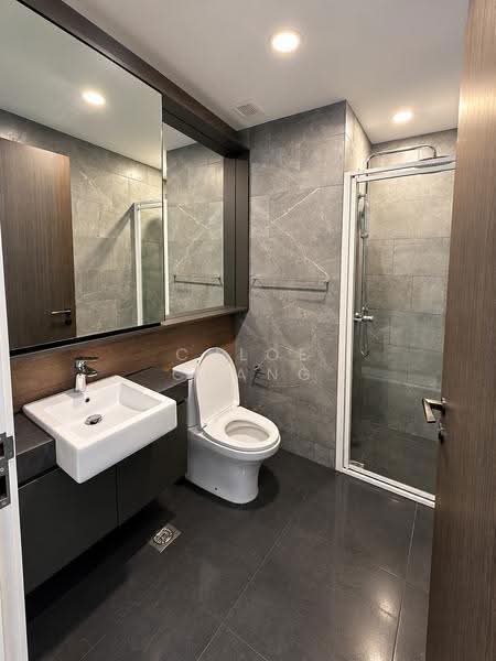 Rezi 24, 39 Lorong 24 Geylang, Eunos / Geylang / Paya Lebar, 1 Bedroom, 463 sqft, Apartment For Rent, by Chloe Chang, 25561379 - Bathroom - PropertyGuru.com.sg