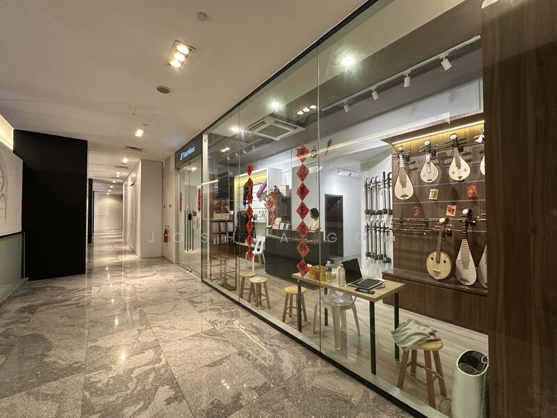 CT Hub, 2 Kallang Avenue, 721 sqft, Mall Shop For Sale, by Joshua Goh, 25561587 - Prominent Frontage Spacious Corridor - CommercialGuru.com.sg