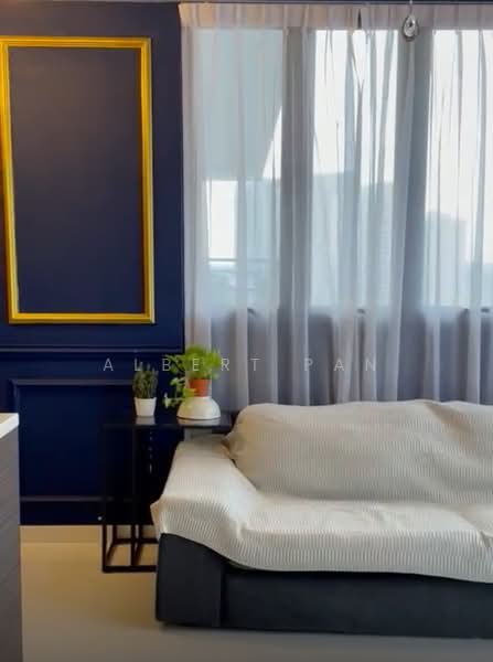 SkySuites 17, 17 Jalan Rajah, 1 Bedroom, 366 sqft, Apartment For Rent, by Albert Pan, 25561712 - Living Room - PropertyGuru.com.sg