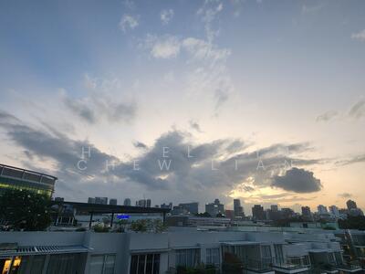 For Sale - 8 @ Mount Sophia