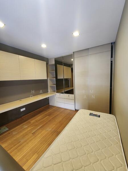 For Rent - 8 @ Mount Sophia
