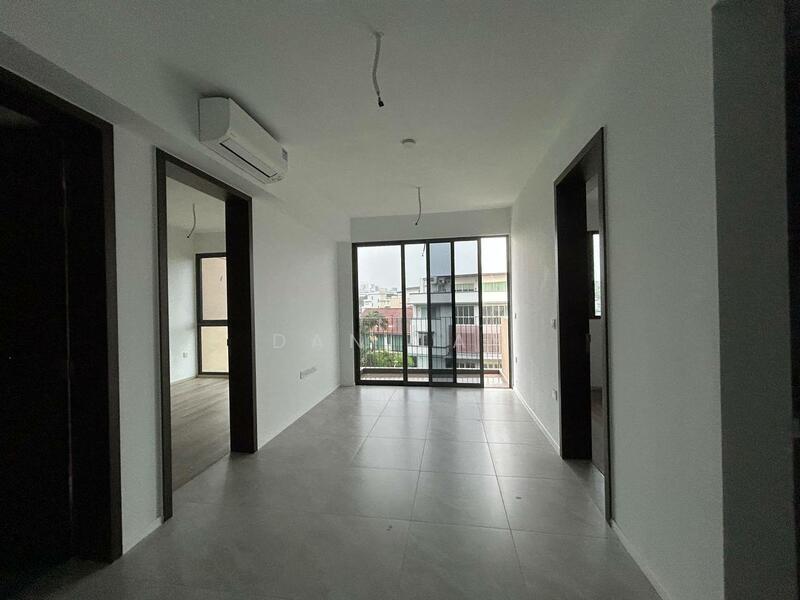 The Watergardens at Canberra, 27 Canberra Drive, 2 Bedrooms, 678 sqft, Condominium For Rent, by Dan Tay, 25562148 - Living Room - PropertyGuru.com.sg