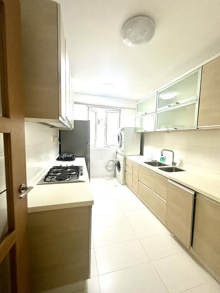 Duchess Manor, 20 Duchess Road, 2 Bedrooms, 828 sqft, Condominium For Rent, by Anthea Yeo 杨丽娇, 25562312 - Kitchen - PropertyGuru.com.sg
