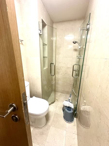 Duchess Manor, 20 Duchess Road, 2 Bedrooms, 828 sqft, Condominium For Rent, by Anthea Yeo 杨丽娇, 25562312 - Bathroom - PropertyGuru.com.sg