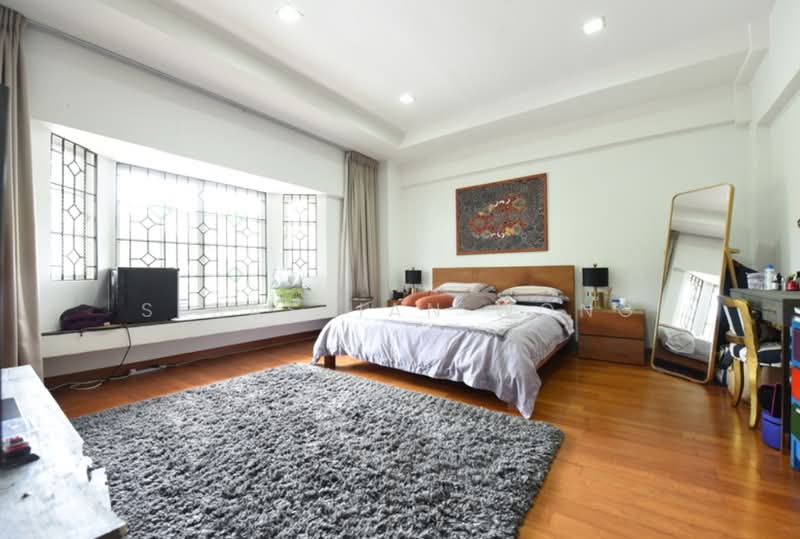 Gentle Villas, Gentle Drive, 5 Bedrooms, 7,382 sqft, Detached House For Rent, by Sebastian Wong, 25562599 - Master Bedroom - PropertyGuru.com.sg