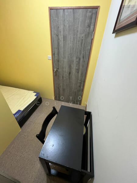 Queens, 12 Stirling Road, Room Rental, 80 sqft, Condominium For Rent, by Kingston, 25562682 - Bedroom - PropertyGuru.com.sg