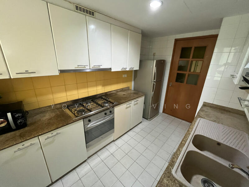 Queens, 12 Stirling Road, Room Rental, 80 sqft, Condominium For Rent, by Kingston, 25562682 - Kitchen - PropertyGuru.com.sg