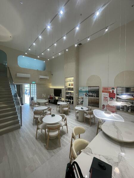 Oxley BizHub, 61 Ubi Road 1, 1,938 sqft, Light Industrial (B1) For Sale, by Anderson Wong, 25562722 - Lobby - CommercialGuru.com.sg